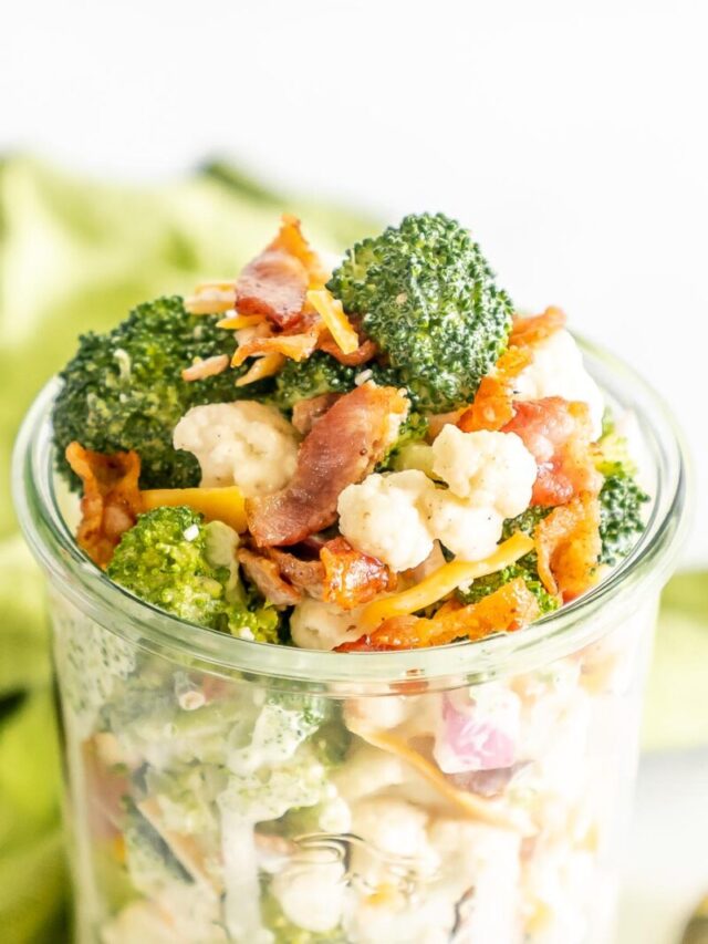 EASY Keto Broccoli Salad Recipe