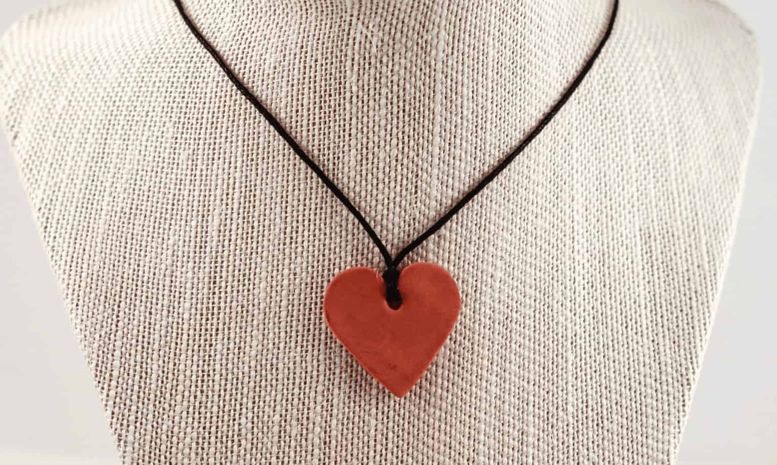 Homemade Aromatherapy Necklace