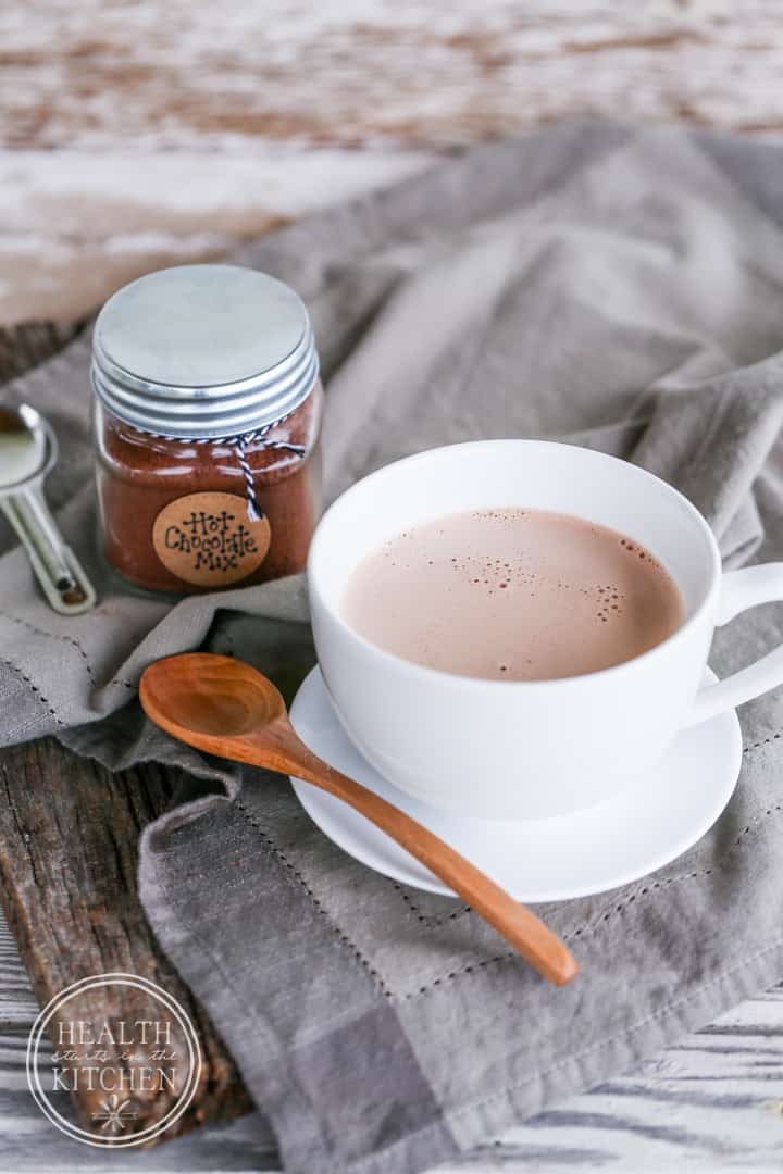 Paleo Instant Hot Chocolate Mix {with Low-Carb & Primal options}