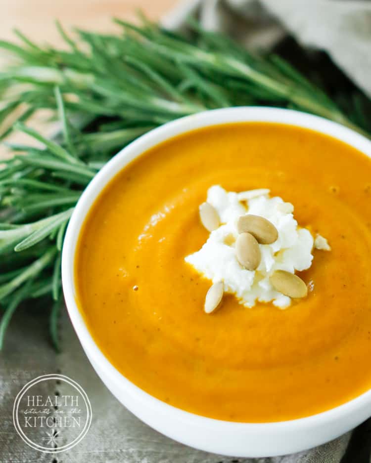 Savory Roasted Garlic Pumpkin Soup