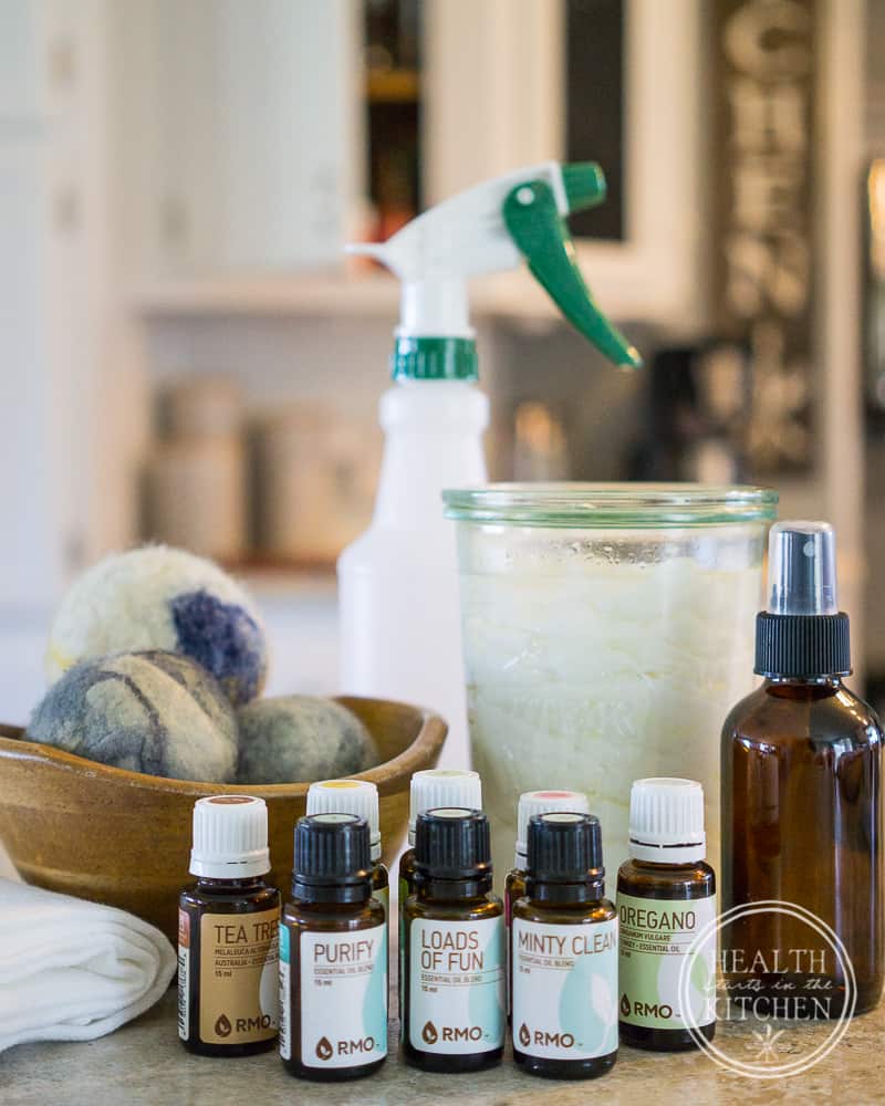 My Favorite Essential Oils for Spring Cleaning 