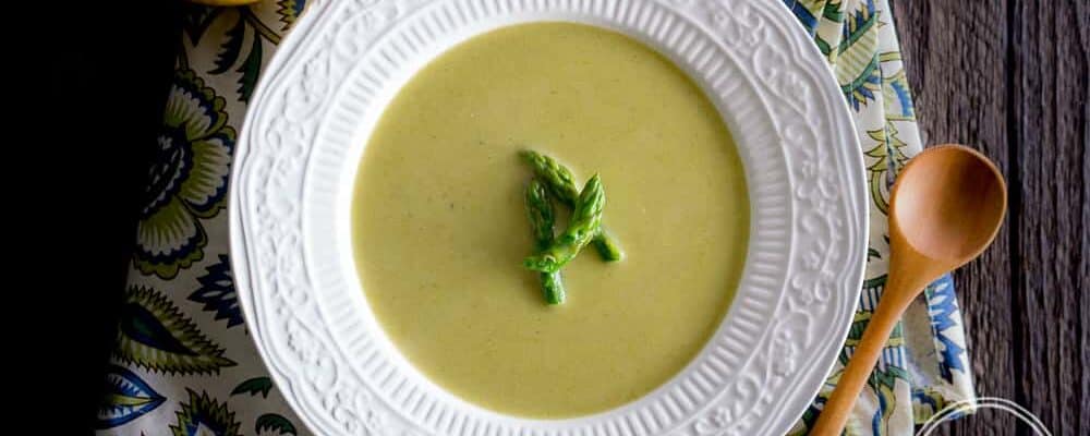 Creamy Asparagus Soup {Whole 30 & Paleo Friendly}