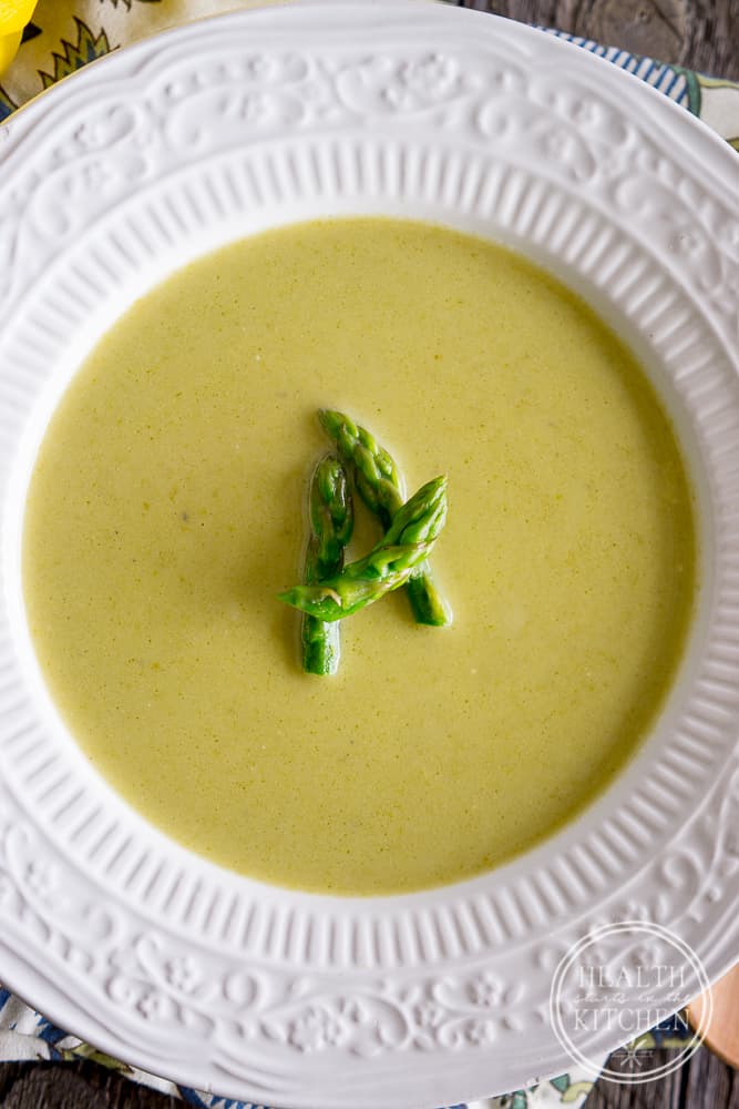 Creamy Asparagus Soup {Whole 30 & Paleo Friendly}