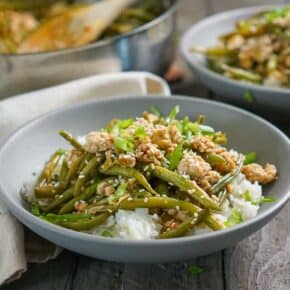 Spicy Chinese Green Beans with Ground Turkey {Paleo & Low-Carb}