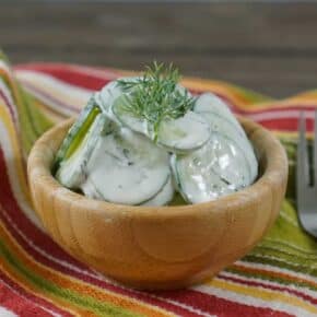Low-Carb Creamy Cucumber Salad