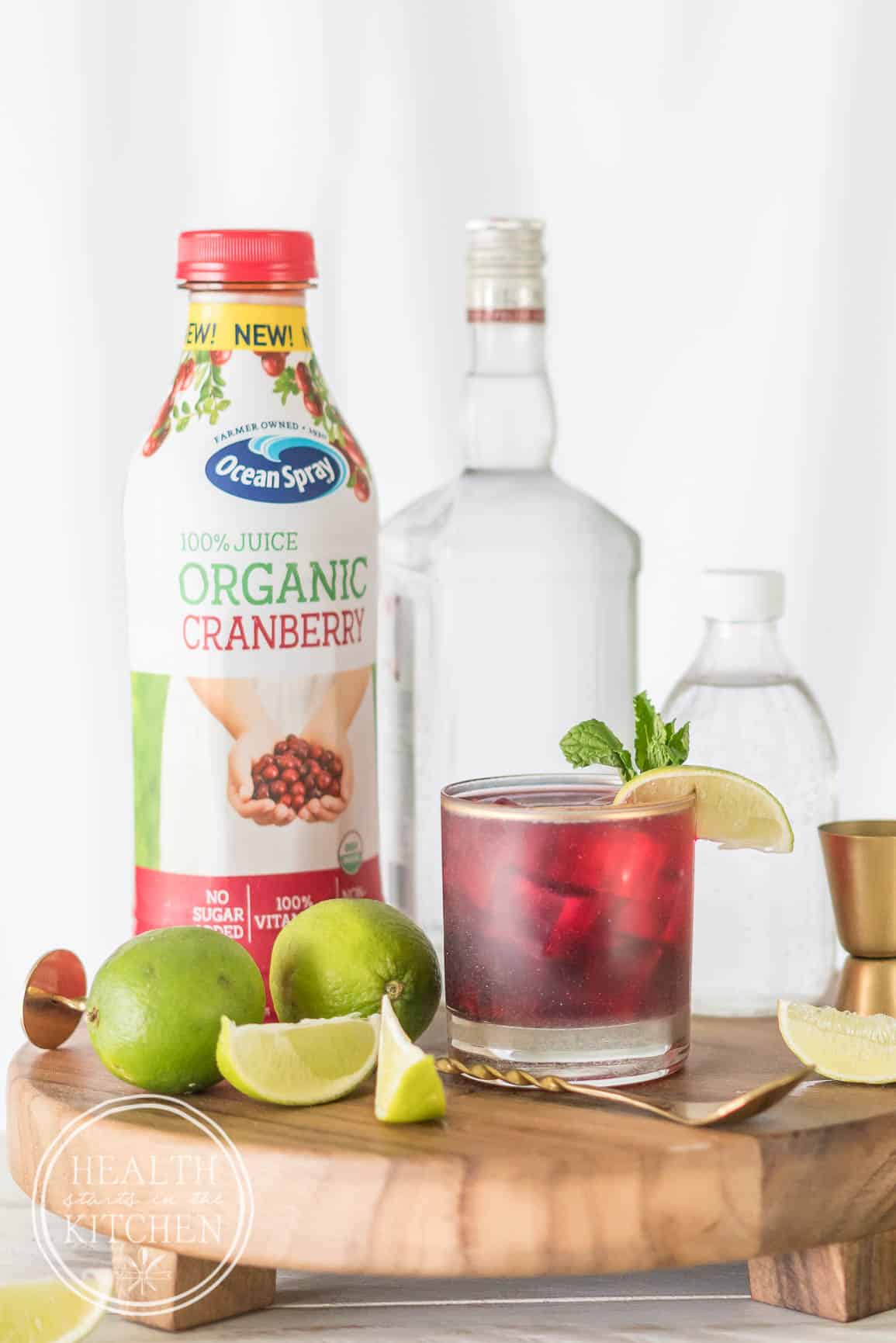 Healthier Happy Hour Sparkling Cranberry Cocktail 