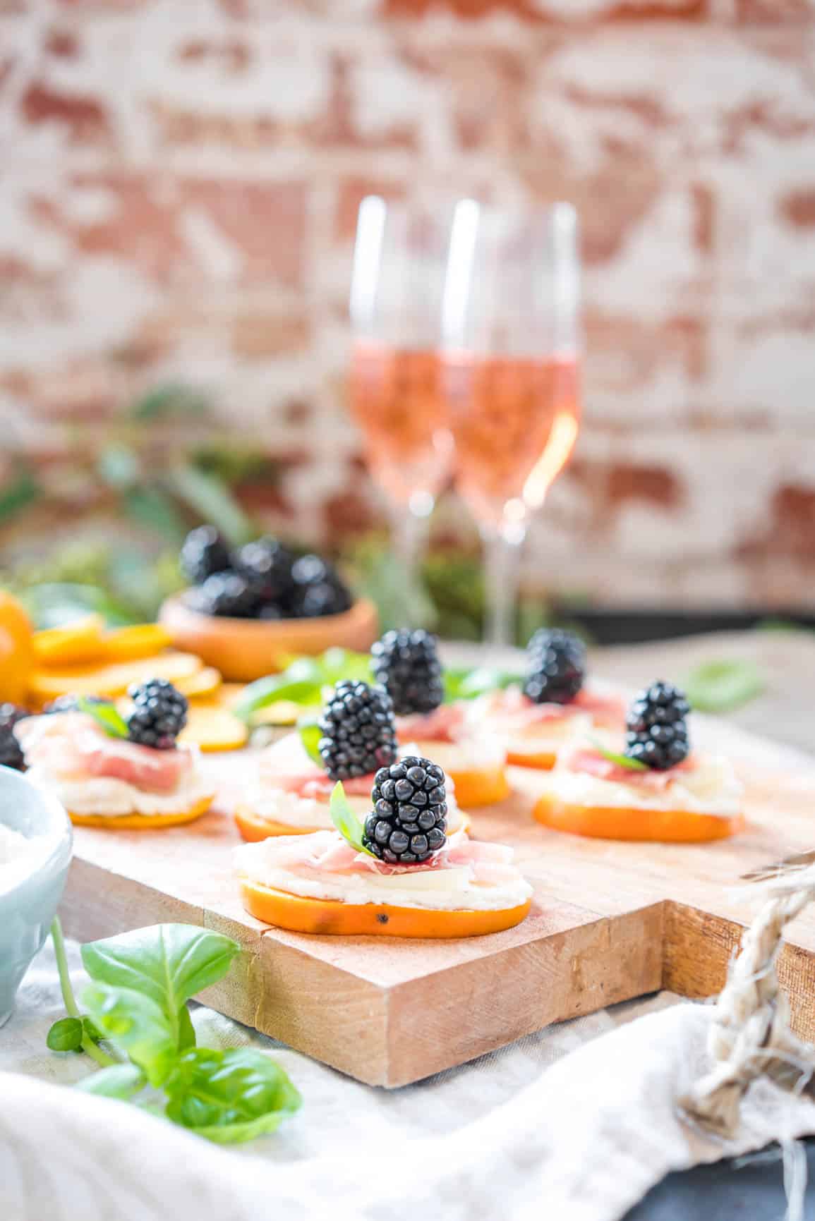 Easy Fuyu Persimmon Prosciutto Appetizers with Ricotta and Blackberries