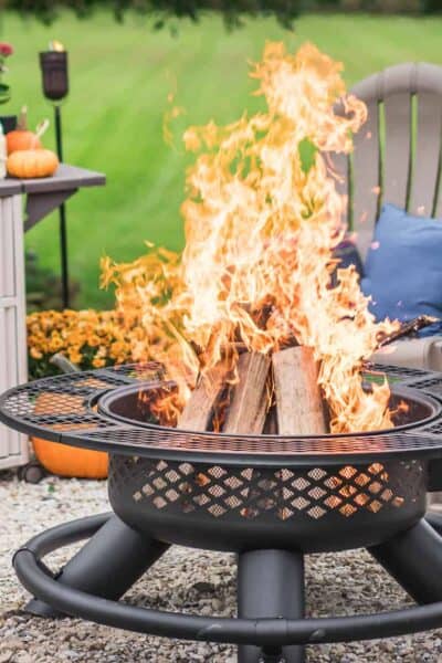 3 Essentials for the Ultimate Backyard Fire Pit