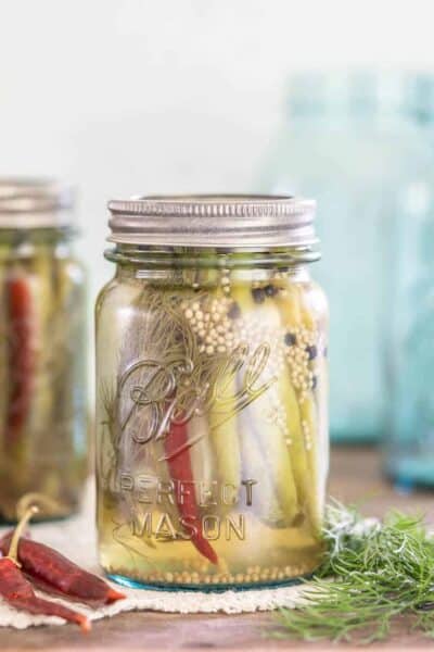 Spicy Pickled Dilly Green Beans