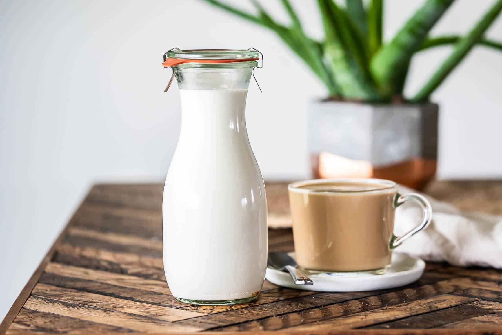 If you are Keto or Low-Carb and miss a sweet vanilla coffee creamer, don't worry! I've got you covered! With only 5 net carbs per serving, you will enjoy your morning cup of coffee more than ever with my Keto Low-Carb Vanilla Coffee Creamer.