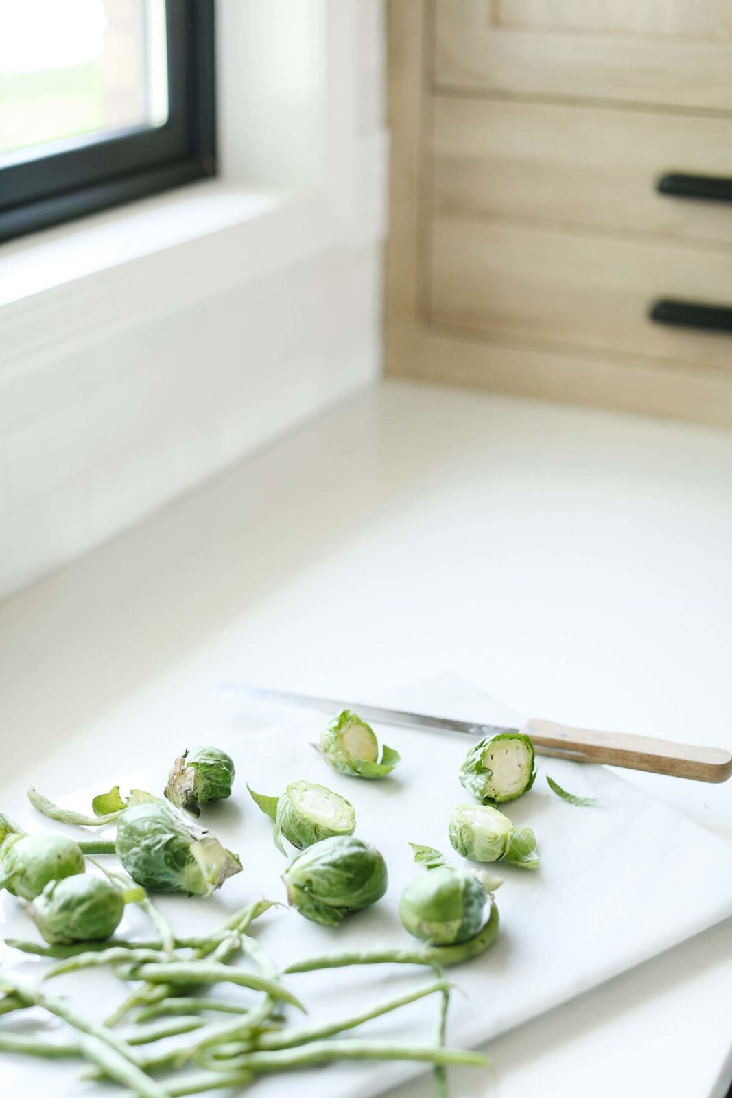 Tips for keeping your kitchen clean while preparing meals