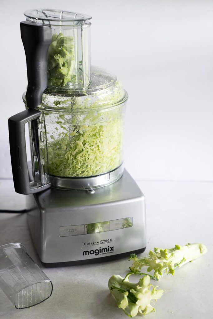 How to make broccoli slaw at hhome using a food processor