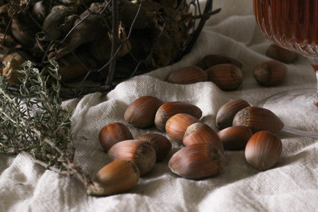 acorns ready to be made into flour